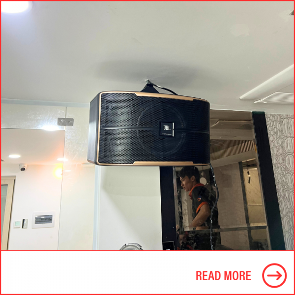 loa-treo-tuong-phong-khach