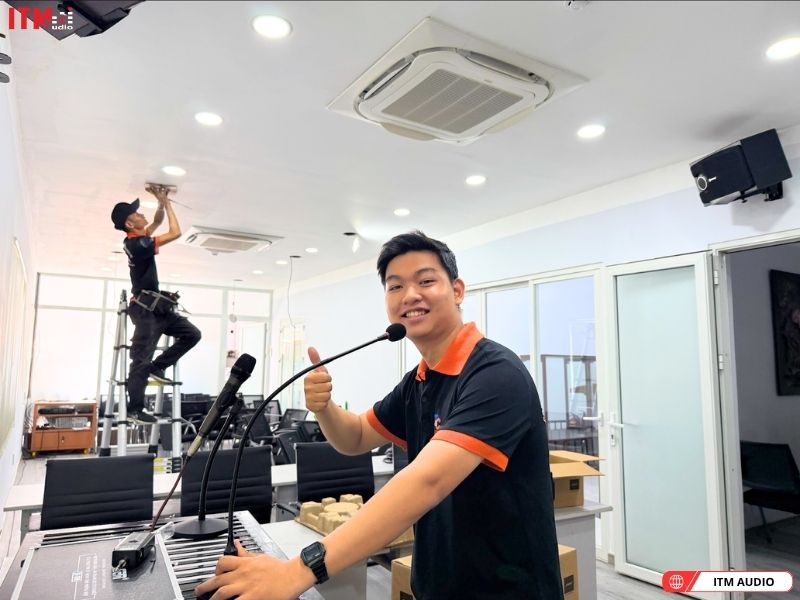 he thong am thanh hoi nghi truc tuyen