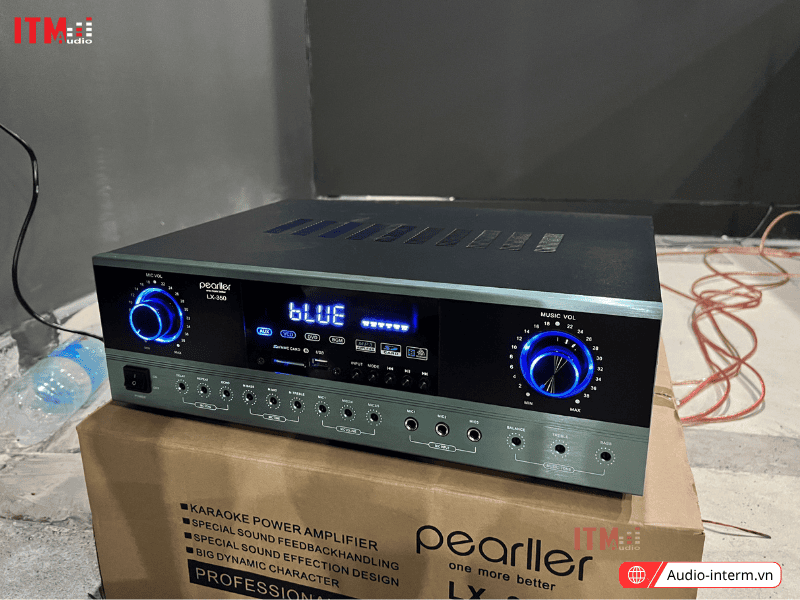 27 loa treo tường jbl (3)