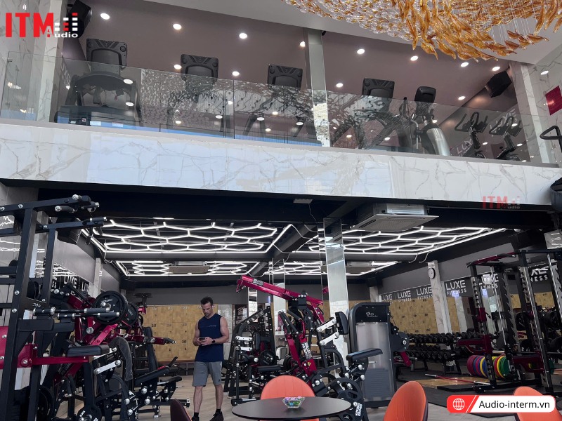 âm thanh phòng gym