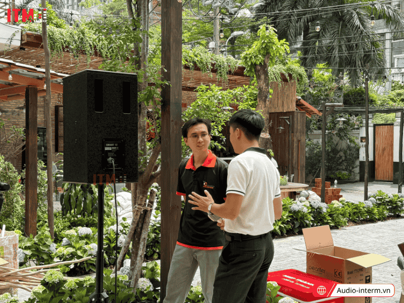 dàn âm thanh chơi nhạc acoustic (9)