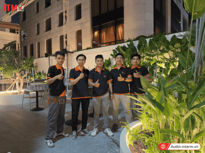 lắp đặt âm thanh nhà hàng