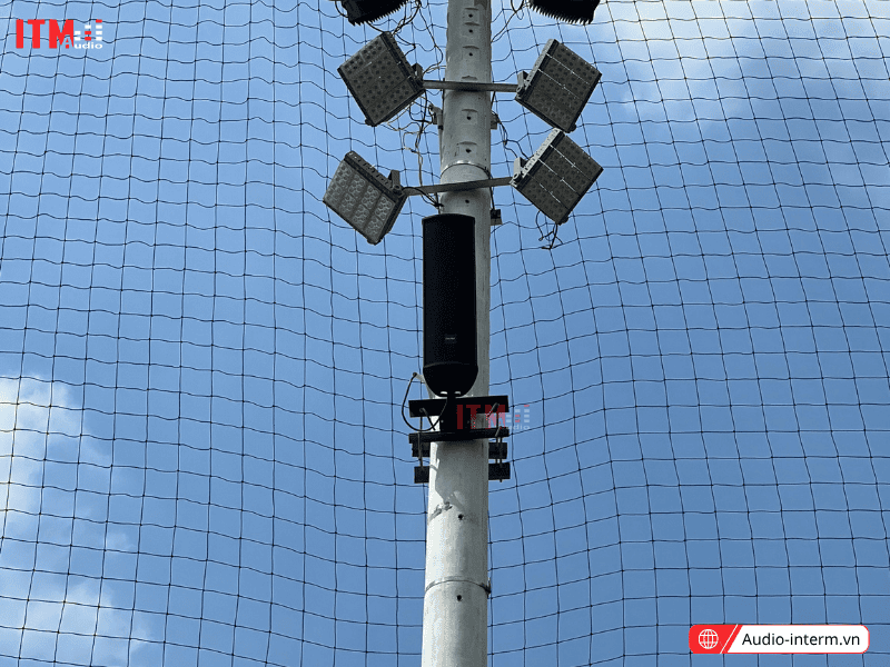 loa sân khấu ngoài trời (2)