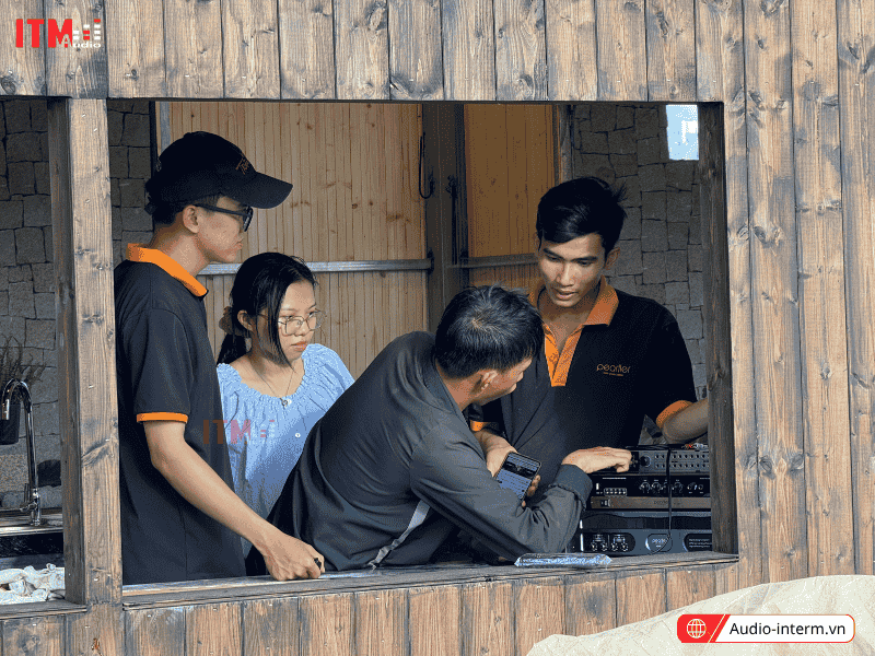dàn âm thanh cho nhà hàng không gian mở (7)