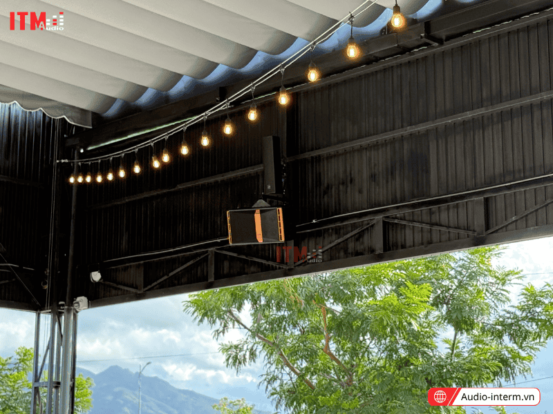 dàn âm thanh cho nhà hàng không gian mở (8)