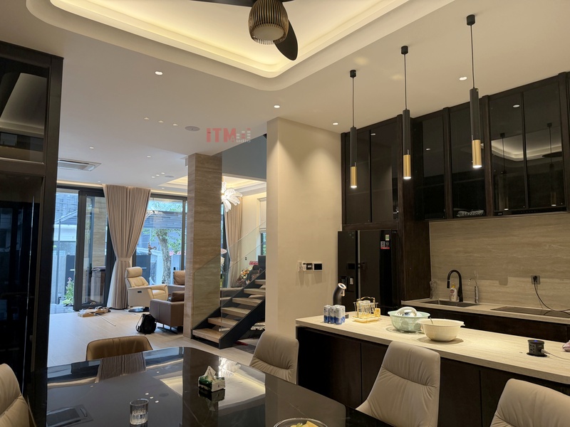 Loa âm trần trong không gian bếp và phòng ăn
