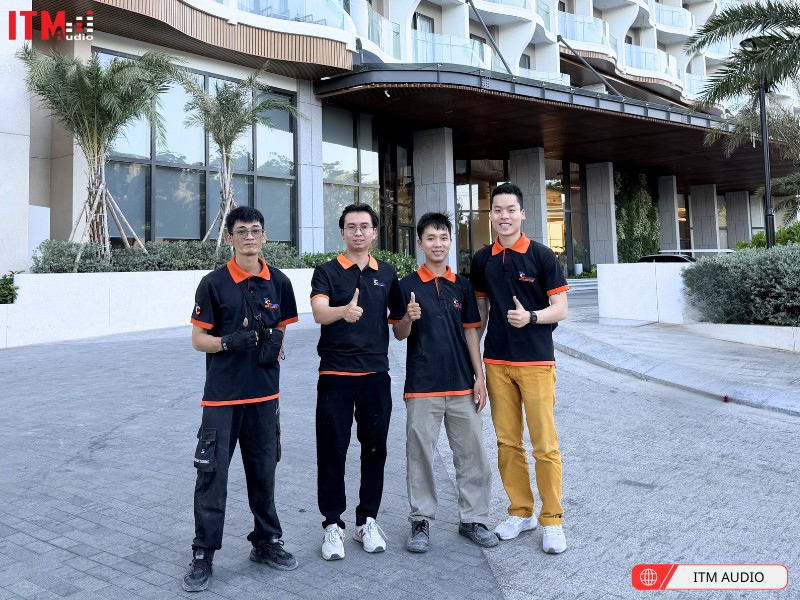 ban giao bo loa nghe nhac cho van phong cong ty 2