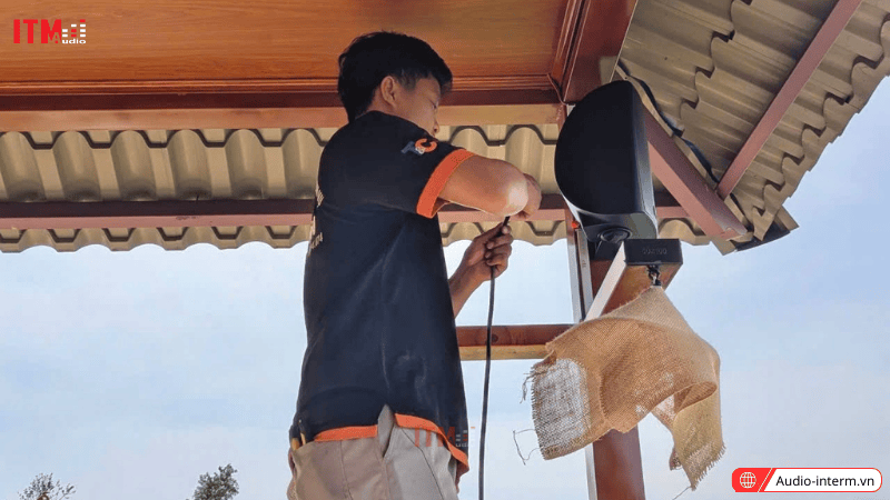 dàn âm thanh quán cafe sân vườn (4)