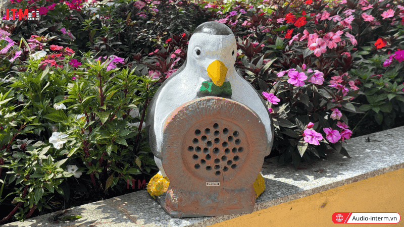 dàn âm thanh quán cafe sân vườn (8)