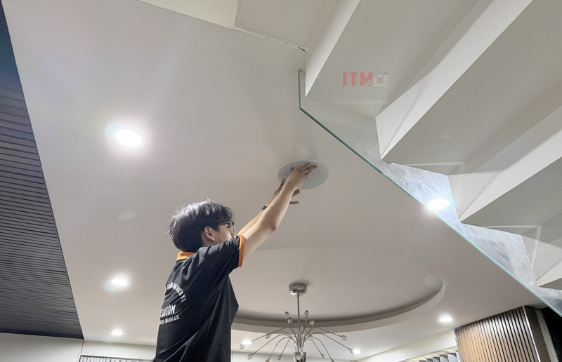Khi nội thất đã hiện hữu, cần khảo sát khả năng thi công và bảo vệ đồ bên dưới.