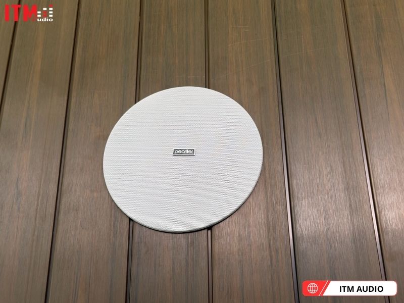 lap dat bo loa am tran bluetooth khong gian san vuon tai quan 9 (2)