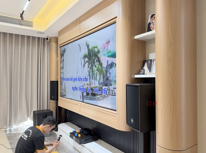 Thử hệ thống tại thiết bị điều khiển trước khi tăng dần âm lượng và kiểm tra từng vùng.