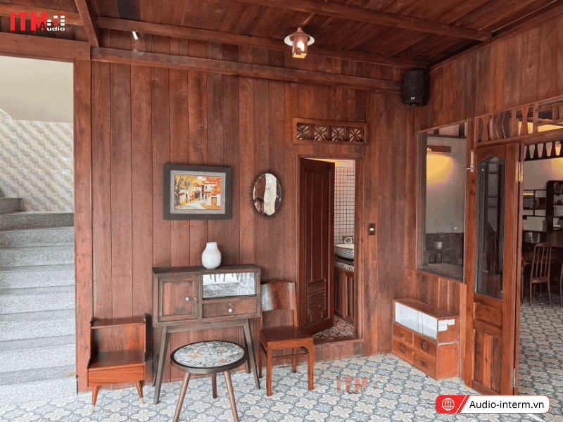 bố trí loa cho quán cafe (4)